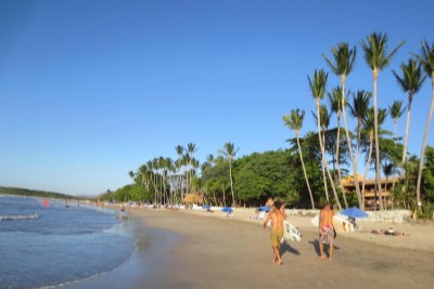 Volume of American tourists to Costa Rica quadruples in November