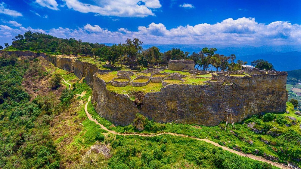 Forteresse de Kuelap  au Perou