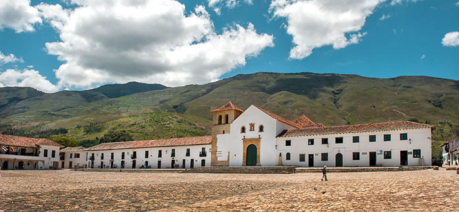 Plaza central villa de leyva en Colombie