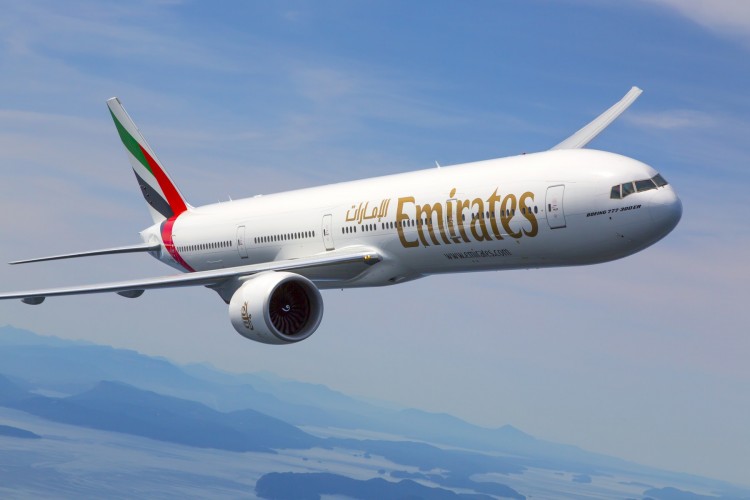 emirates boeing 777-300