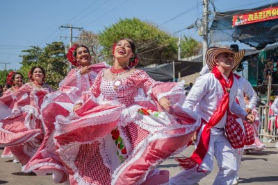 Danseurs de Cumbia, Carnaval de Barranquilla (Crédit: Sébastien Walkowiak)